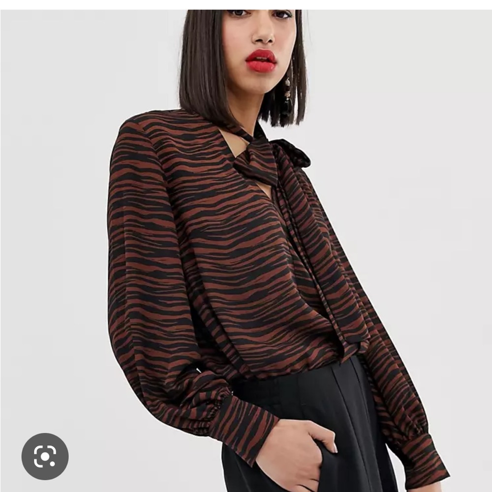 Warehouse Animal Print Pussybow Blouse